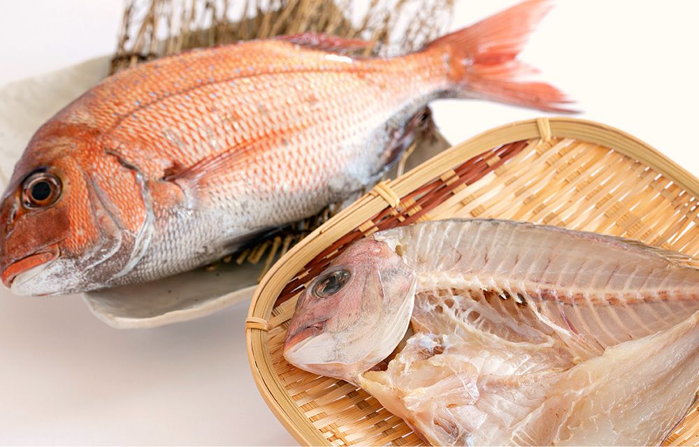 Sea bream himono